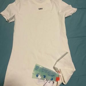 Off White Ribbed tee